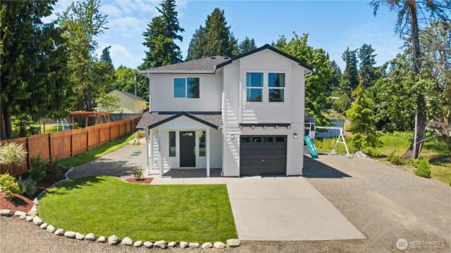 Property photo for 7548 E Grandview Street E, Port Orchard