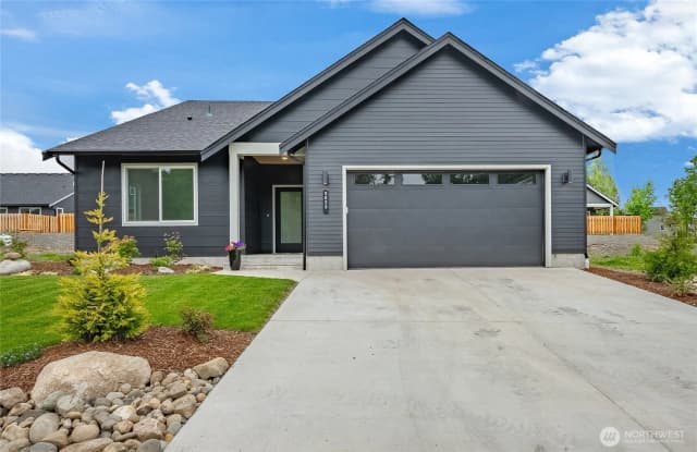 Property photo for 2823 Oleander Lane, Blaine