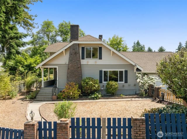Property photo for 13016 8th Place Sw, Burien