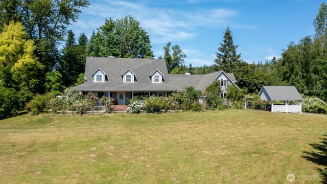 Property photo for 909 308th Street Ne, Stanwood