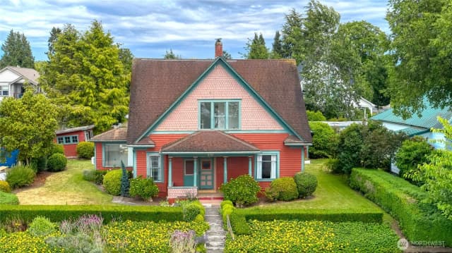 Property photo for 976 Peace Portal Drive, Blaine