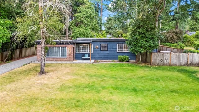Property photo for 12819 Lake City Boulevard Sw, Lakewood