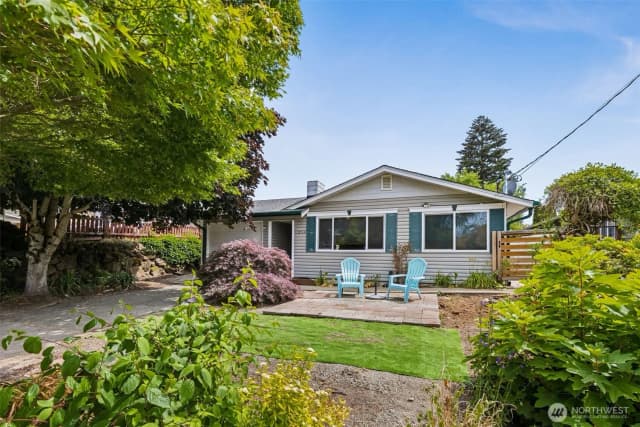 Property photo for 11014 4th Avenue S, Seattle