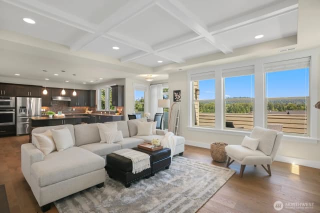 Property photo for 2696 Nw Pine Cone Place, Issaquah