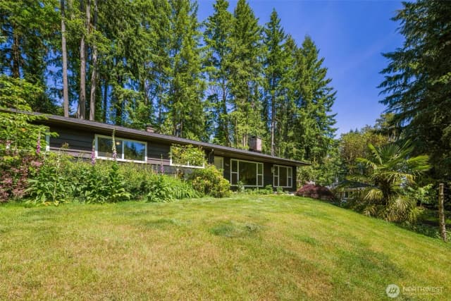 Property photo for 4006 147th Place, Bellevue
