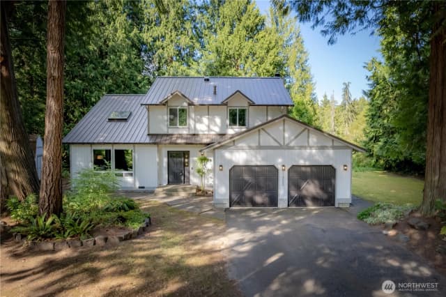 Property photo for 21920 Se 37th Street, Sammamish