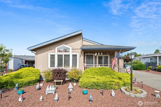 Property photo for 4 Christmas Tree Lane, Shelton