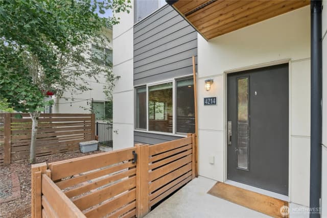 Property photo for 4214 S Trenton Street, Seattle