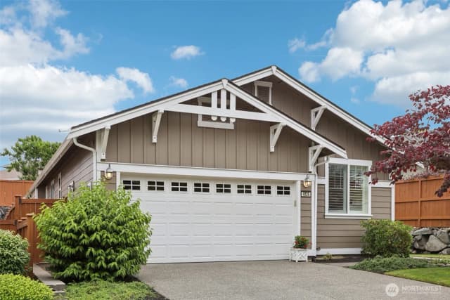 Property photo for 4826 Bend Drive Ne, Lacey