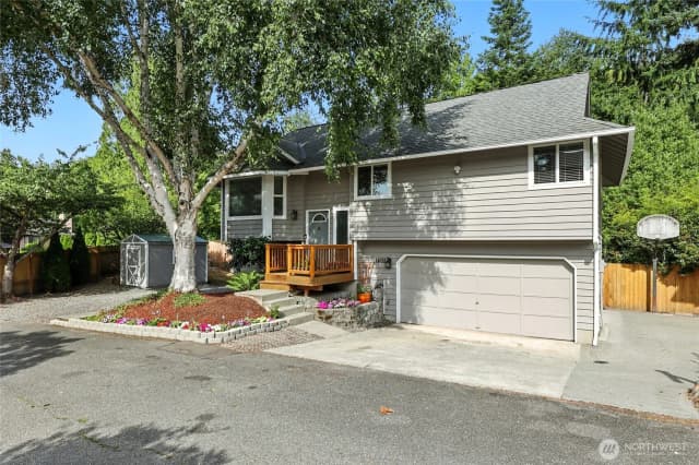 Property photo for 1402 51st Place Sw, Everett