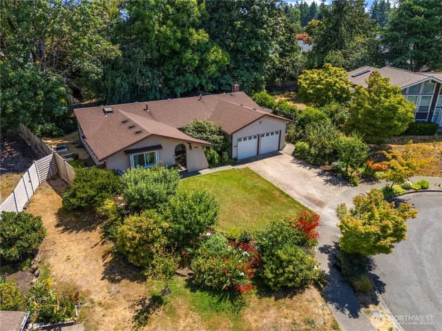 Property photo for 1908 Se 21st Place, Renton