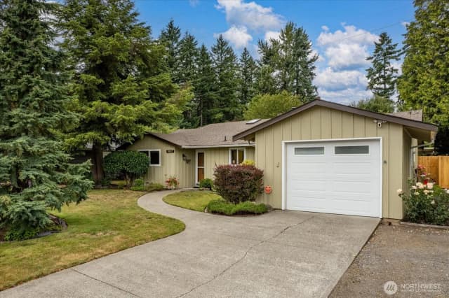 Property photo for 10012 126th Avenue Se, Renton