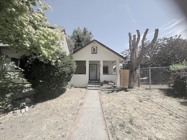 Property photo for 225 N Emerson Avenue, Wenatchee