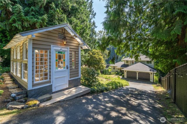 Property photo for 21732 E Lost Lake Road, Snohomish