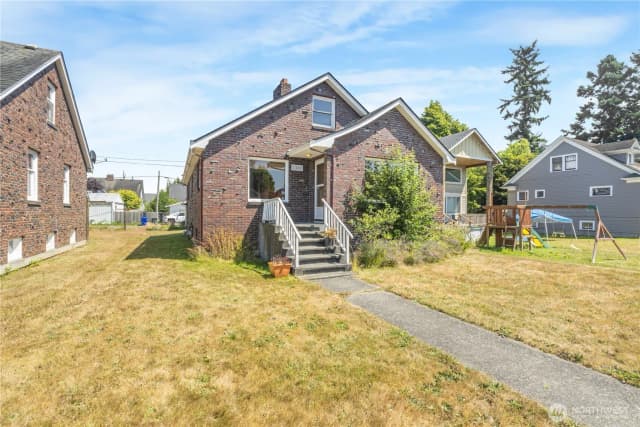 Property photo for 1505 Oakes Avenue, Everett