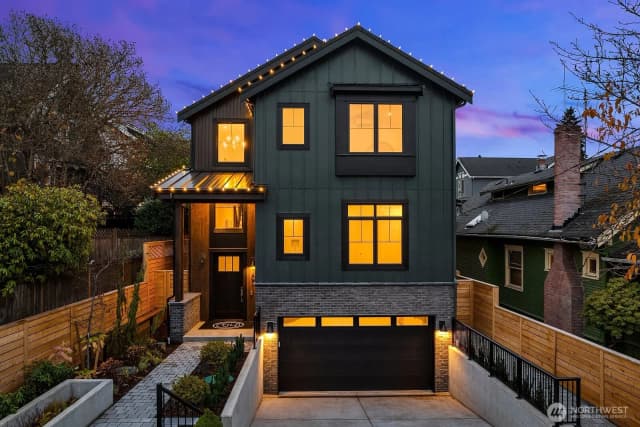 Property photo for 365 Newton Street, Seattle