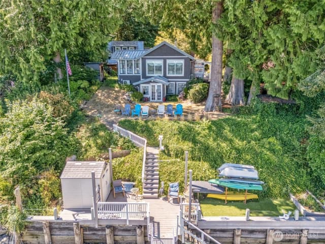 Property photo for 10205 Sw Tillicum Lane, Vashon