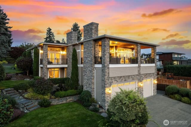 Property photo for 1223 1st Street, Kirkland