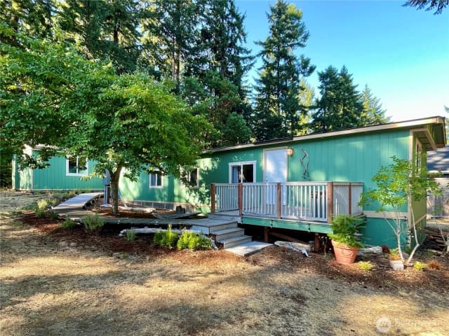 Property photo for 1914 Lake Drive Sw, Lakebay
