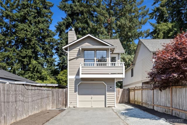 Property photo for 14026 Wallingford Avenue N, Seattle