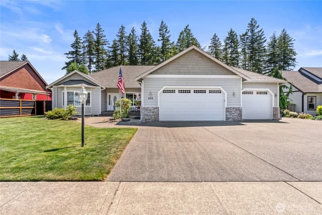 Property photo for 404 Raintree Loop Se, Rainier