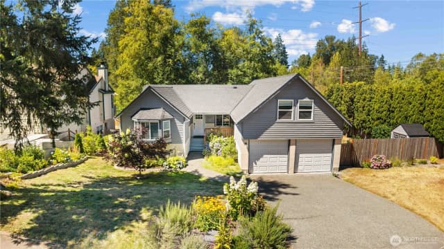 Property photo for 19207 135th Avenue Se, Renton