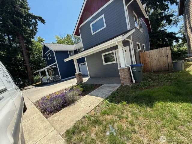 Property photo for 604 Harman Court, Bellingham