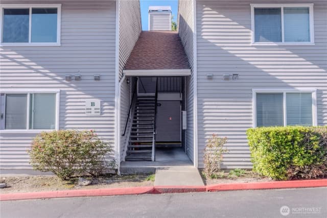 Property photo for 1626 Grant Avenue S #b-103, Renton