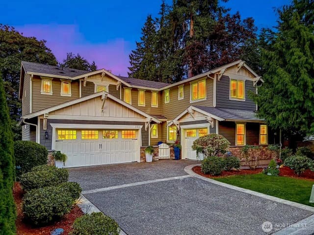 Property photo for 224 107th Place Se, Bellevue