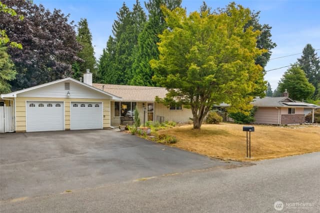 Property photo for 2206 Sycamore Street Se, Lacey