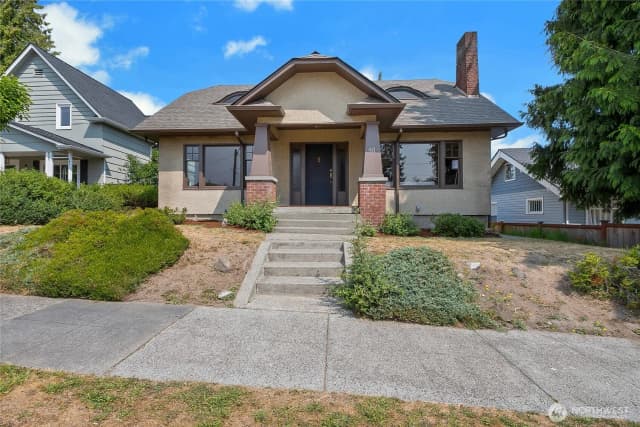 Property photo for 411 S 61st Street, Tacoma