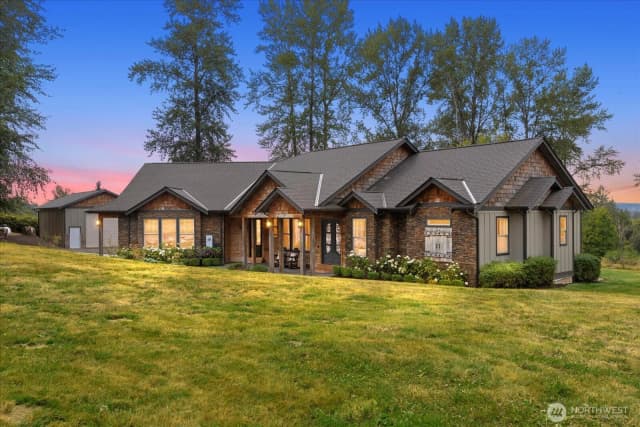 Property photo for 11128 167th Avenue Se, Snohomish