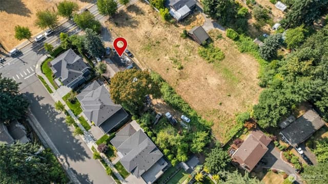 Property photo for 7512 132nd Avenue Ne, Kirkland