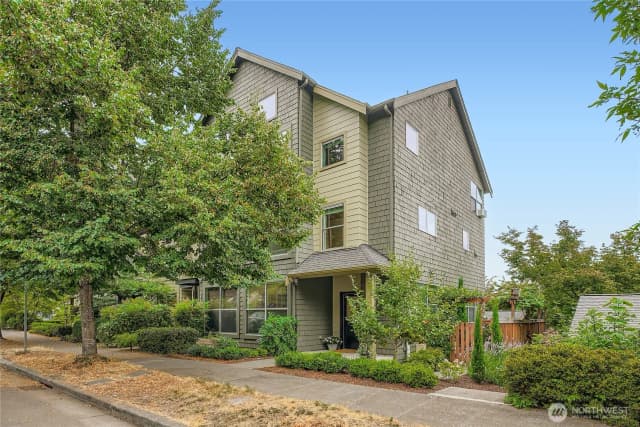 Property photo for 4408 28th S, Seattle