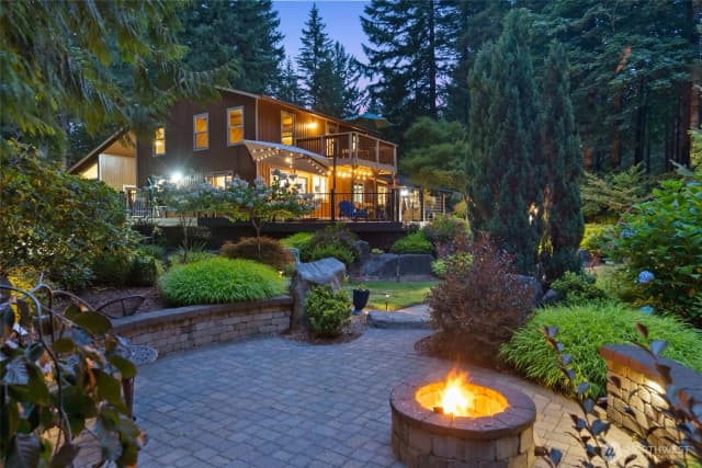 Property photo for 6729 Westhill Court Sw, Olympia