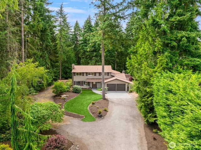 Property photo for 4539 Blakely Heights Drive Ne, Bainbridge Island