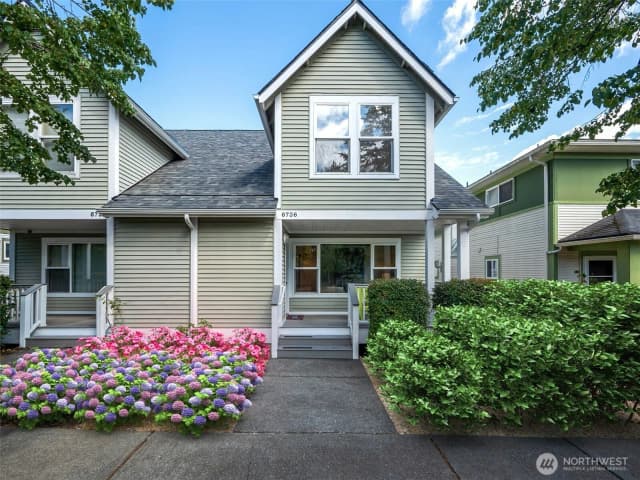 Property photo for 6736 29th Avenue S, Seattle