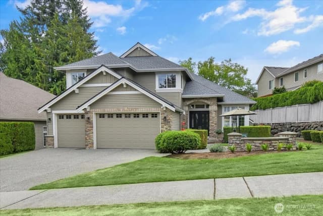 Property photo for 17421 Ne 119th Way, Redmond