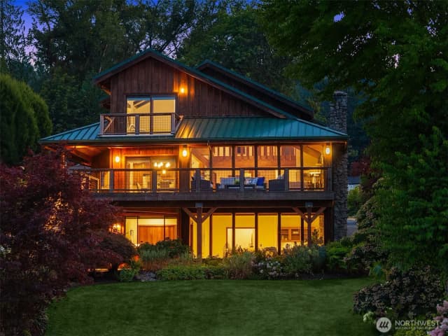 Property photo for 4848 194th Avenue Se, Issaquah