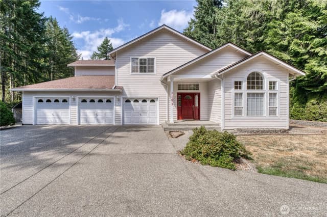 Property photo for 11273 Kiptree Lane Nw, Silverdale