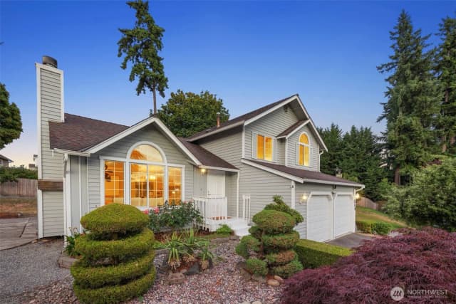 Property photo for 558 Olympia Avenue Ne, Renton