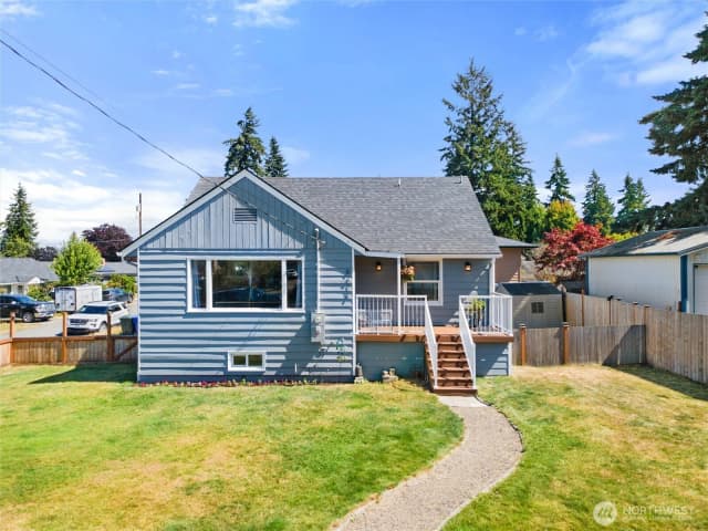 Property photo for 6415 Elliott Way Se, Everett