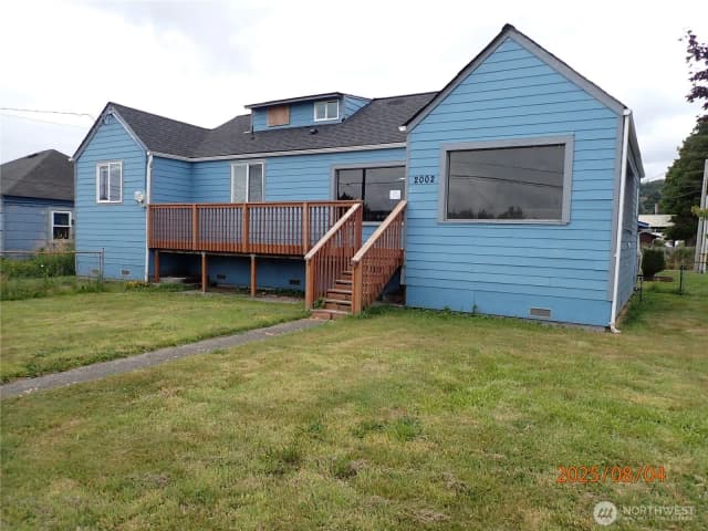 Property photo for 2002 Pacific Avenue, Aberdeen