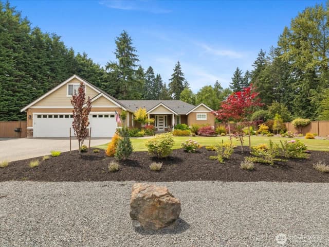 Property photo for 16630 Snohomish Avenue, Snohomish