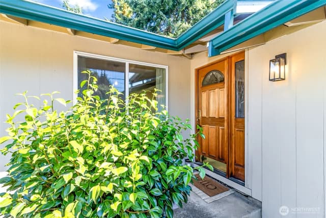Property photo for 8622 Ne 139 Street, Kirkland