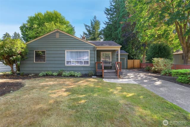Property photo for 1215 Jasper Avenue Ne, Olympia