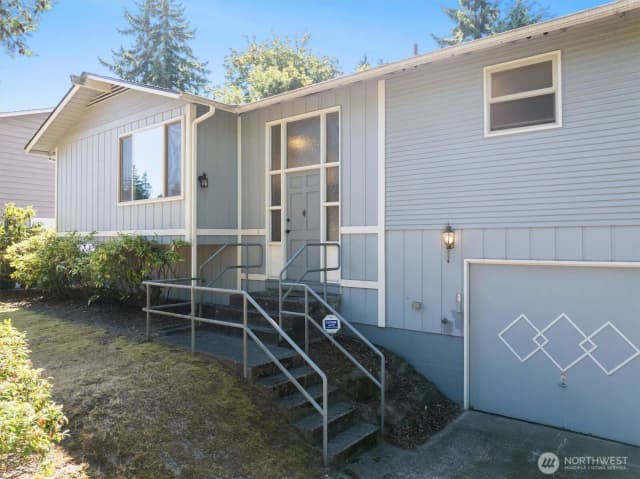 Property photo for 7332 192nd Place Sw, Lynnwood