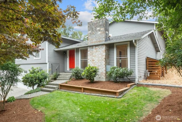 Property photo for 11202 Ne 140th Street, Kirkland