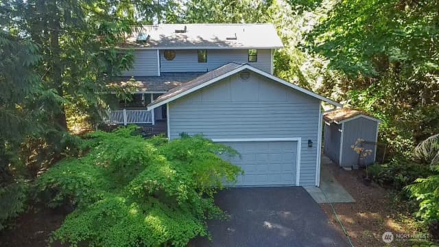 Property photo for 8747 Laguna Drive Sw, Olympia