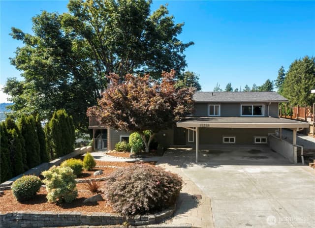 Property photo for 21328 96th Avenue S, Kent